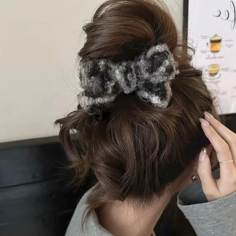 Autumn And Winter Plush Leopard Bow Balls Clip Temperament Female Updo Shark Clip